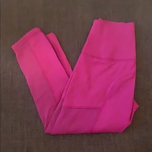 Lululemon cropped leggings 💜